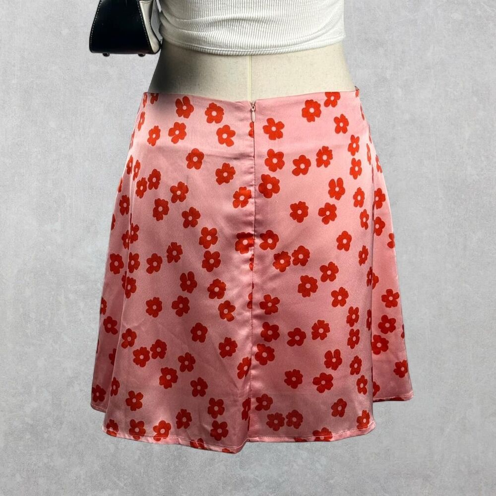 Satin Pink & Red Floral Miniskirt - Picture 5 of 7